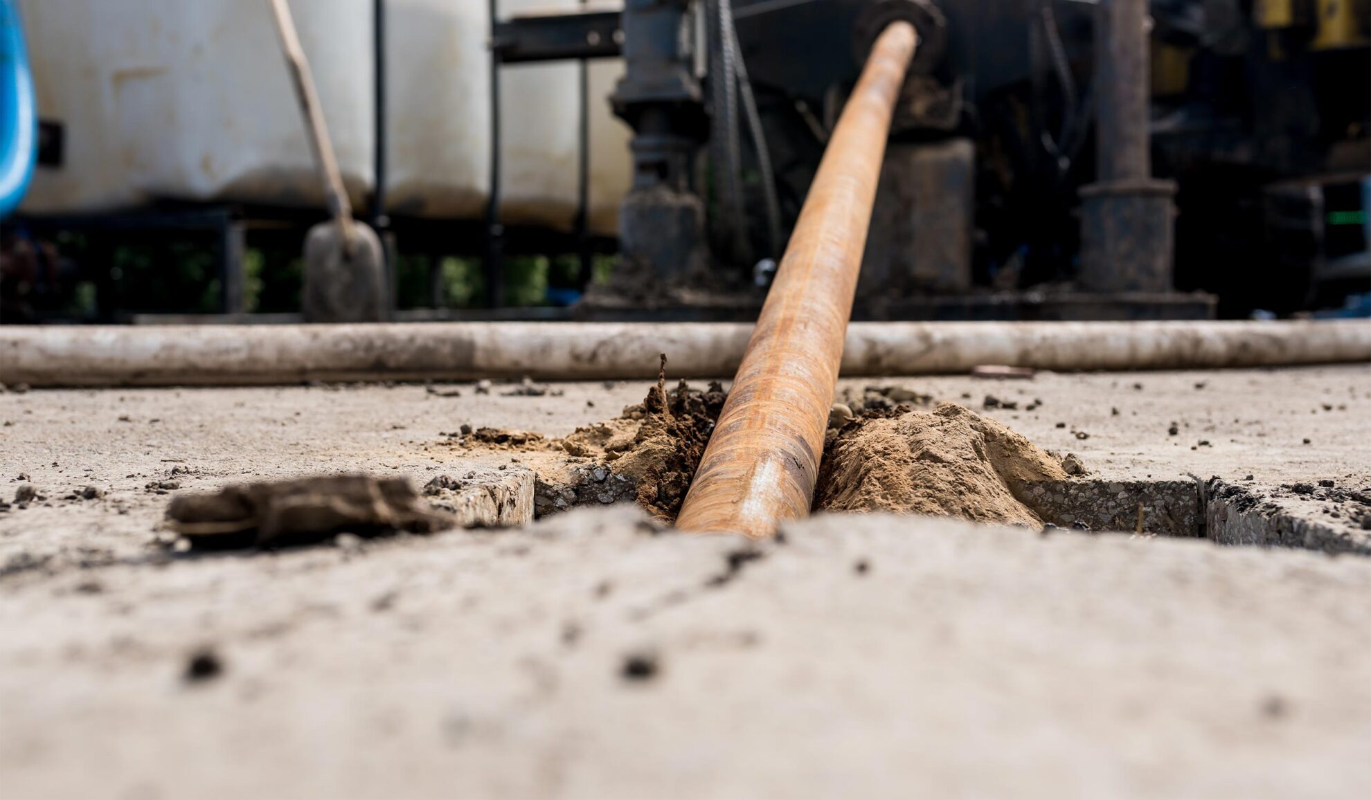 Trenchless pipelining repair process in Panama City